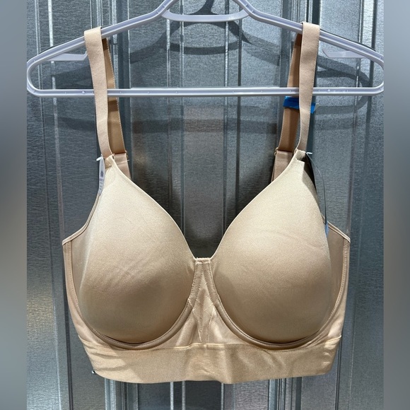 Bali Other - Bali Bra 36DDD NEW NWT Beige Underwire 3456